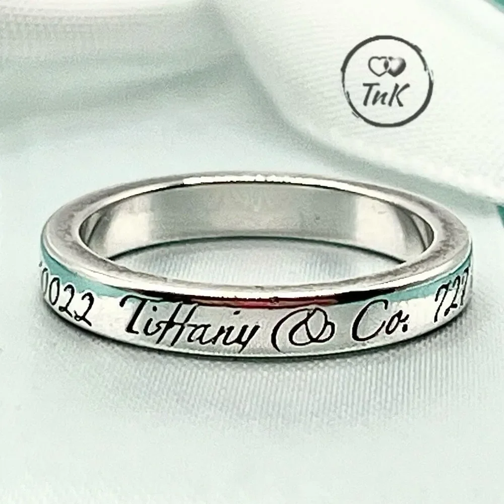 Rare & Retired - Tiffany & Co Notes Fifth Ave Ring - Size 4